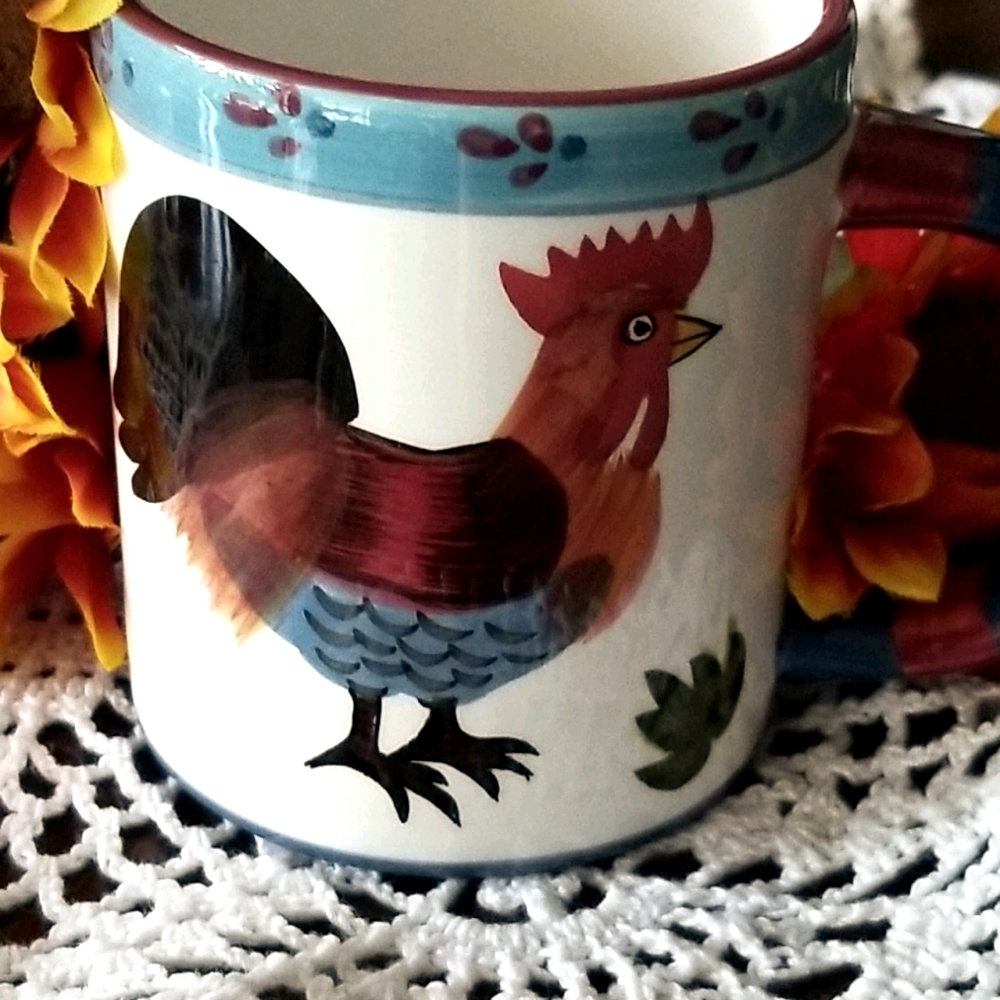 HAND PAINTED UNBRANDED SPECIAL ROOSTER MUG